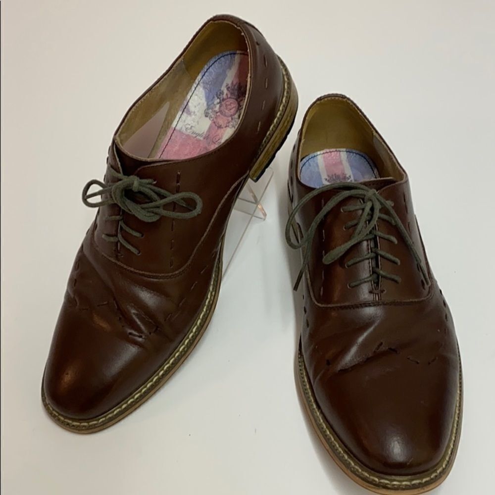 Euc English Laundry Brown Wingtips Sz 10 B42 — image 2 of 8